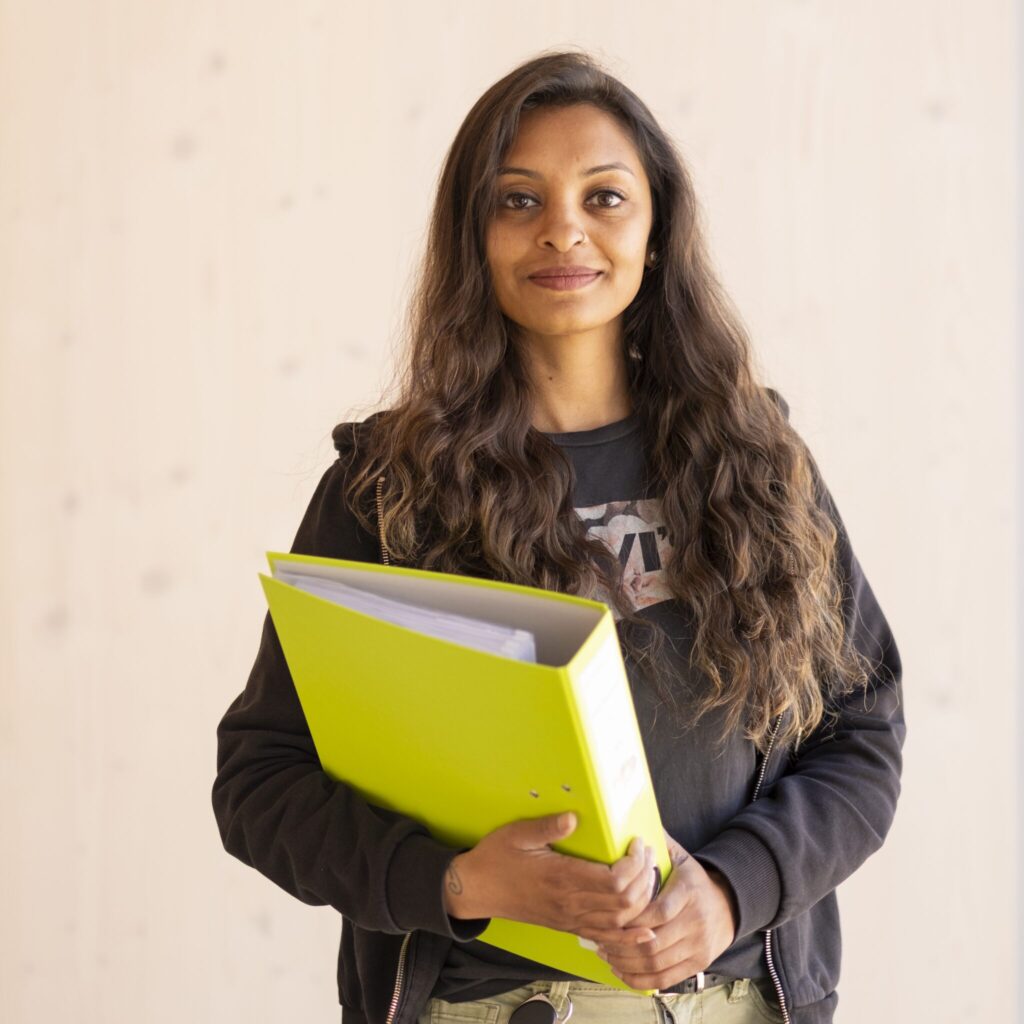 Abirami Yoganathan Abirami Yoganathan